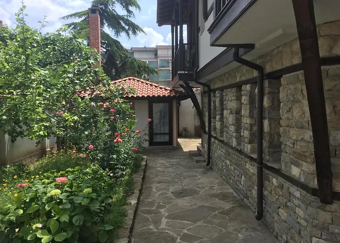 Katya Guest house 4*